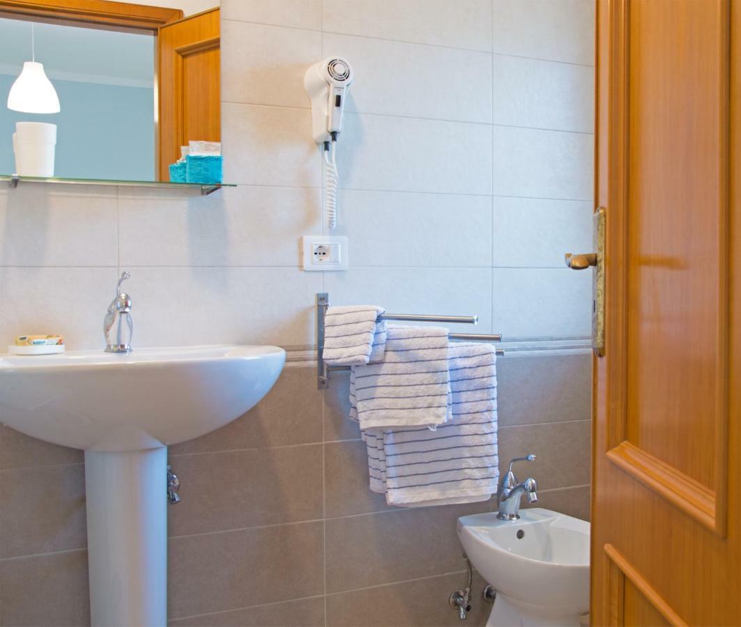 Da Fabio Bed And Breakfast Агрополи Экстерьер фото